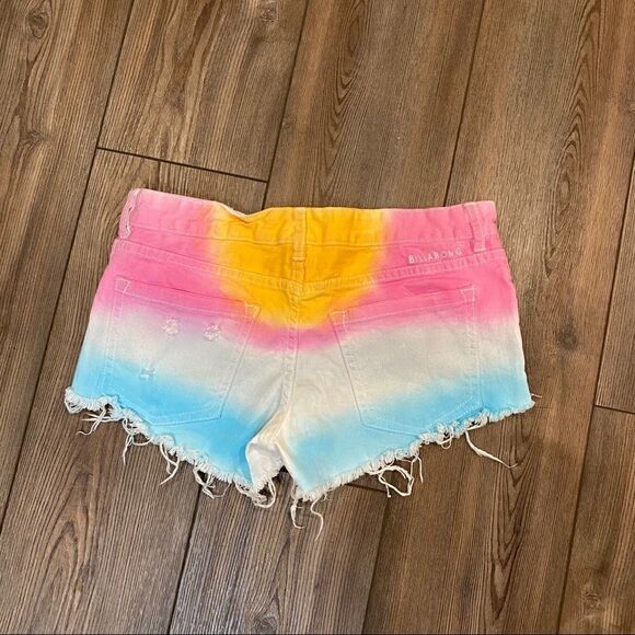 Billabong Tie Dye Distressed Low Rise Shorts 3 - Picture 3 of 9